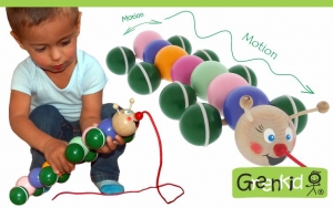 Greenid wooden pull-along toys. Wooden caterpillar for boys and girls. Abafactory the Czech manufacturer of wooden toys.
